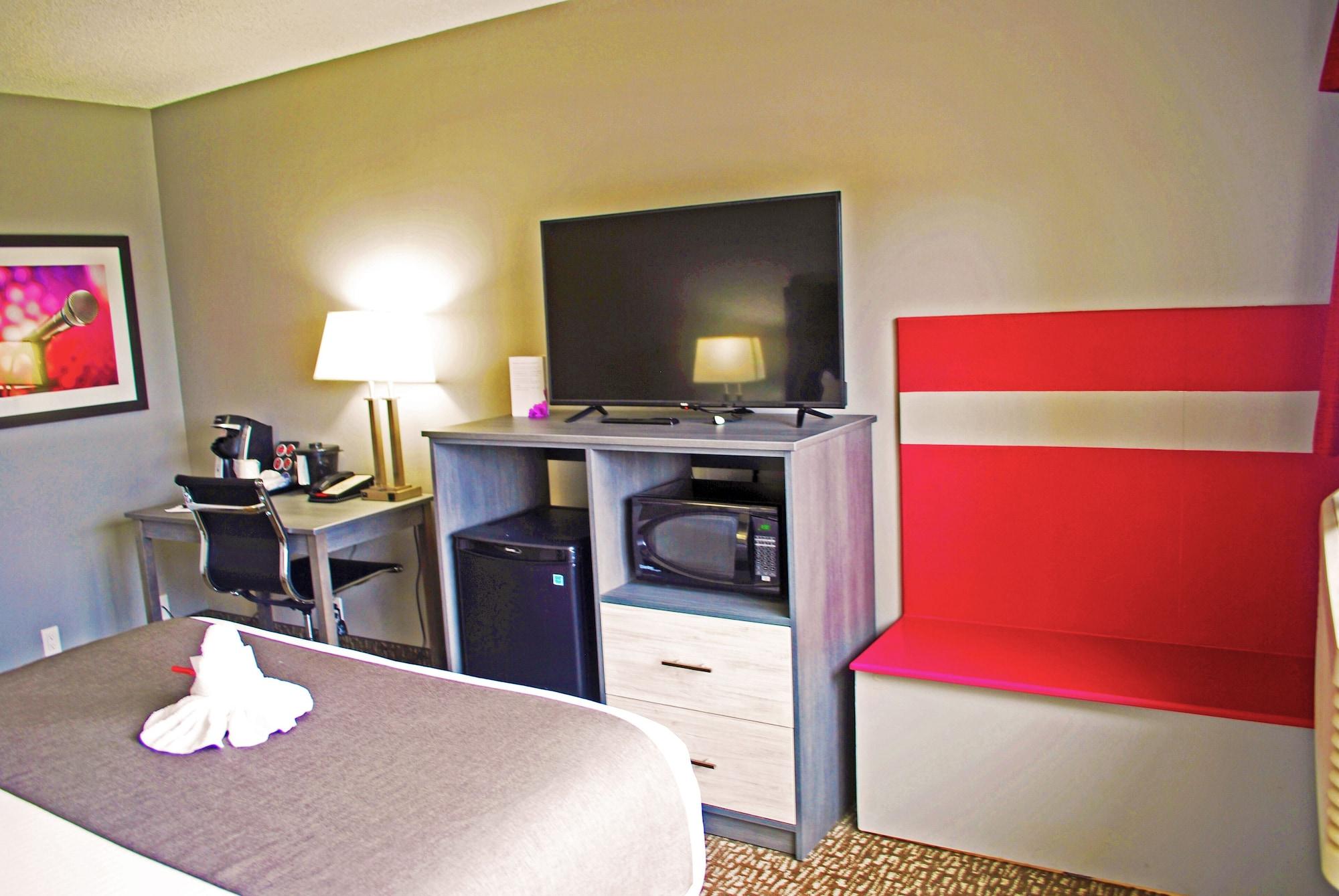 Ramada By Wyndham Edmonton Yellowhead Nw Exterior foto